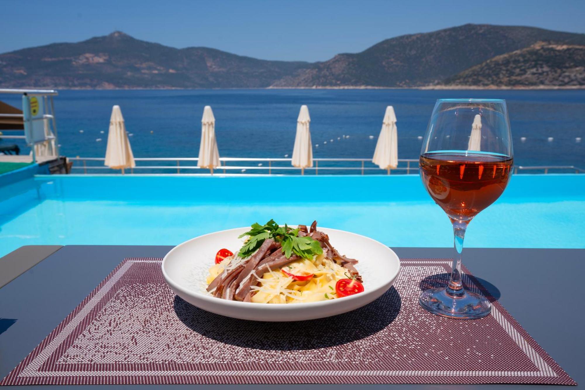 Greenbeach Hotel Kalkan Exterior photo