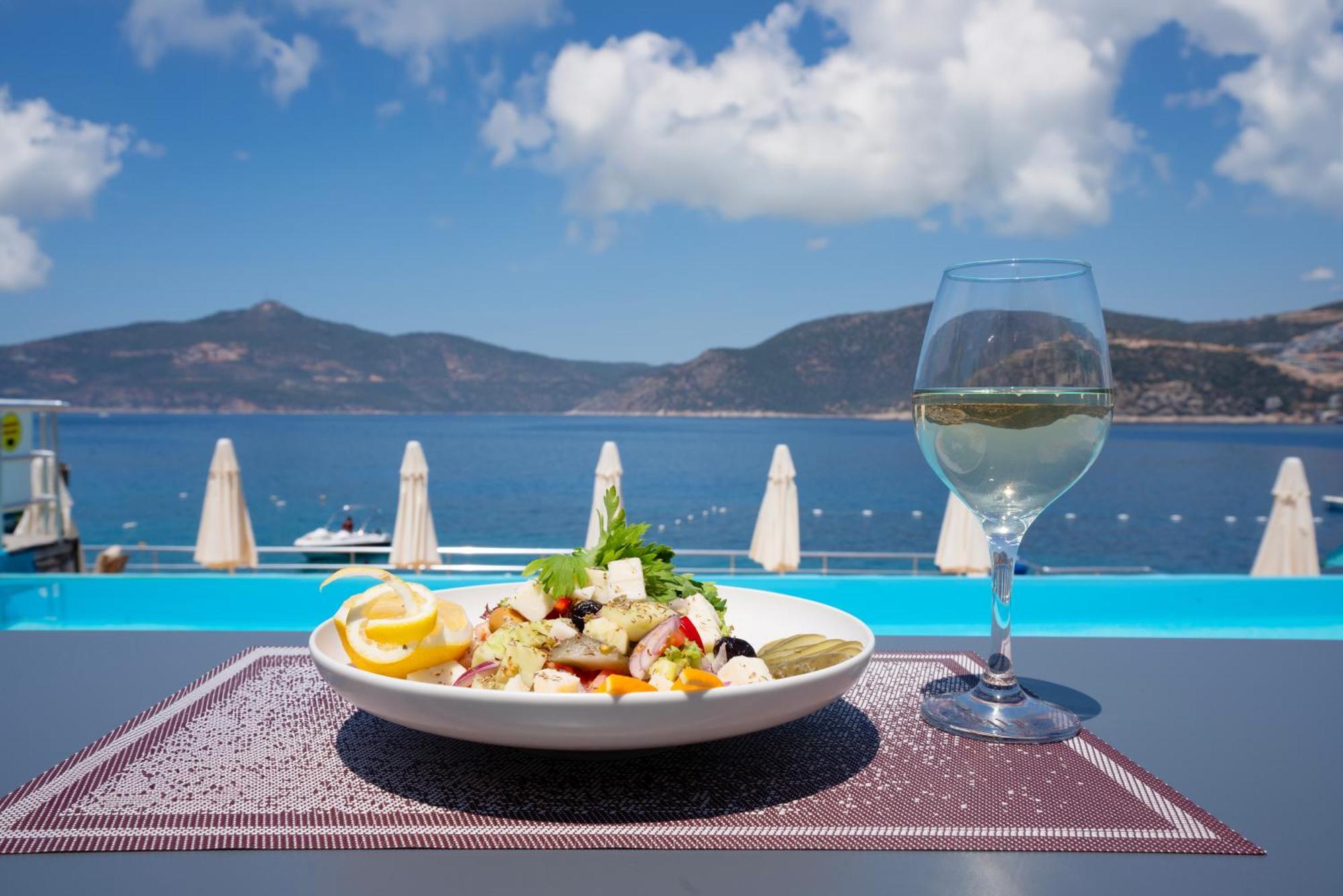 Greenbeach Hotel Kalkan Exterior photo