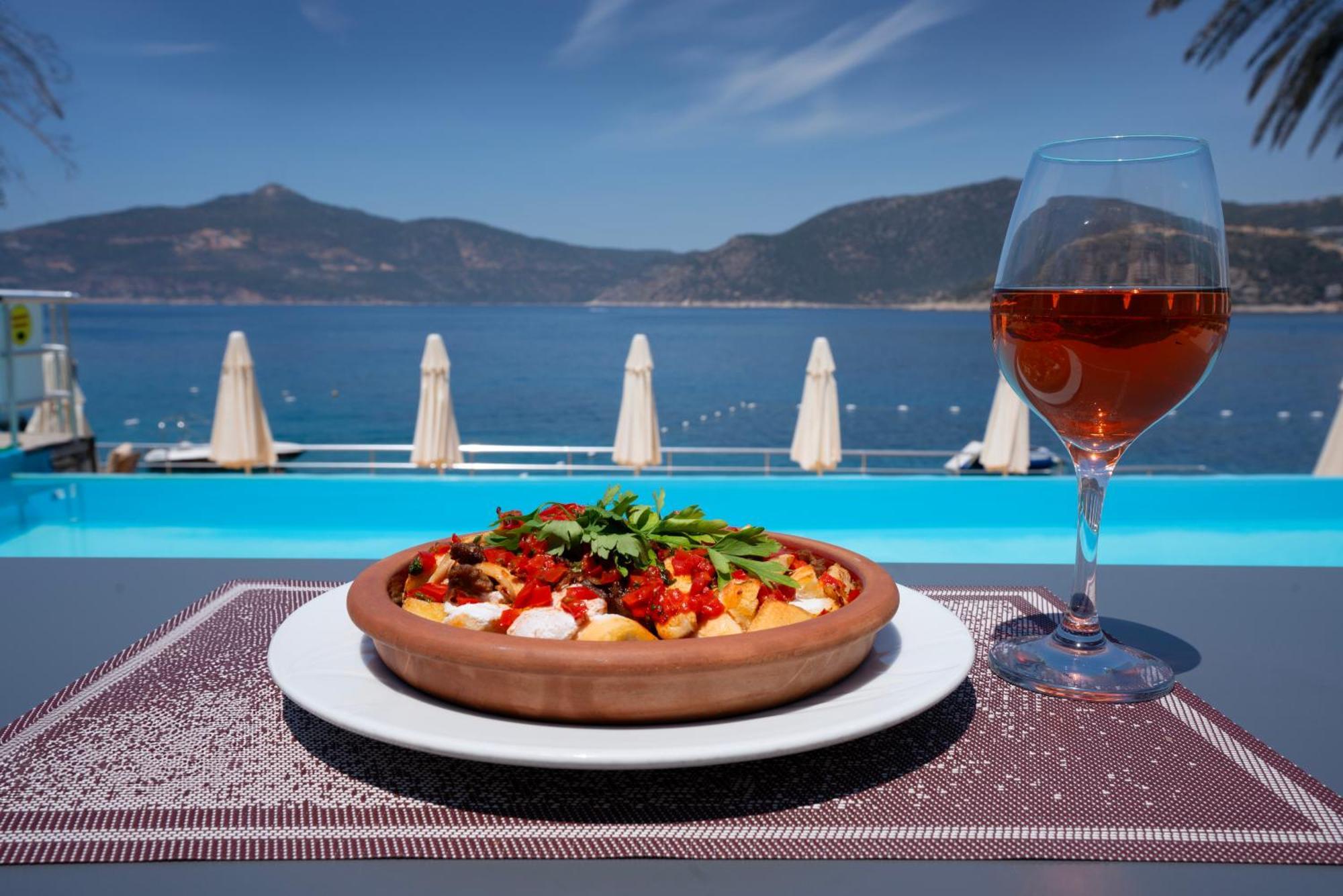 Greenbeach Hotel Kalkan Exterior photo