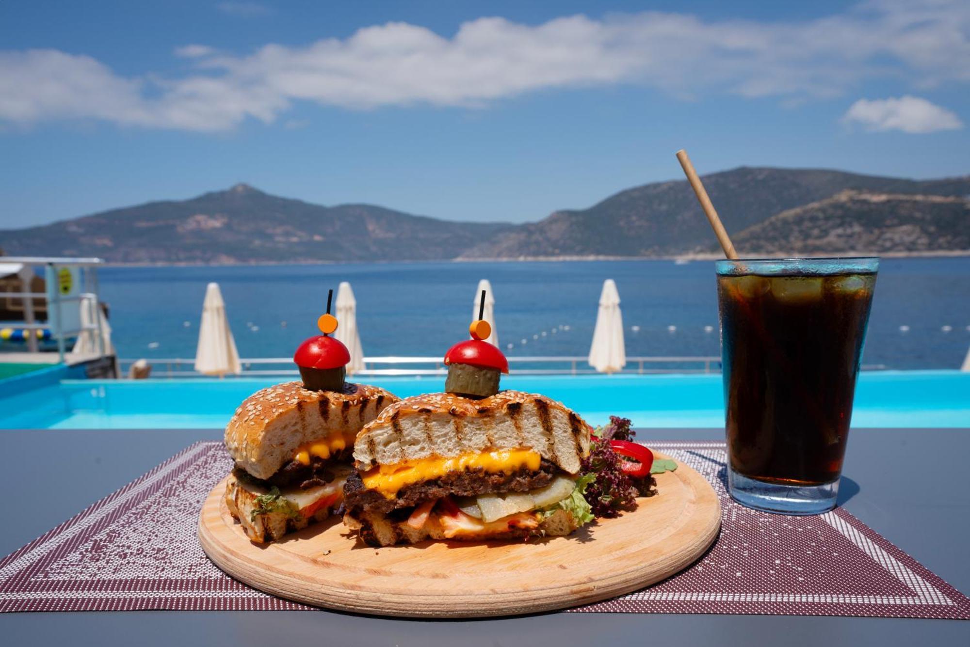 Greenbeach Hotel Kalkan Exterior photo