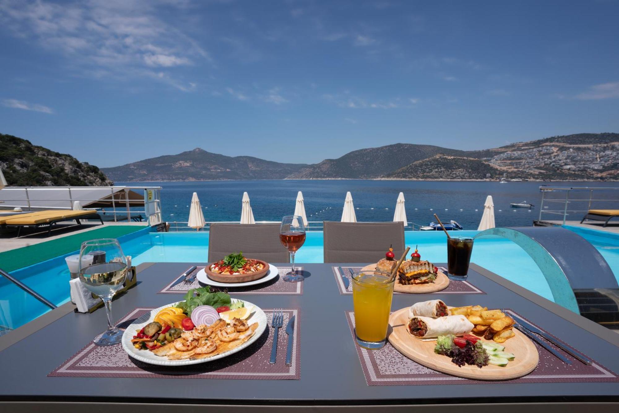 Greenbeach Hotel Kalkan Exterior photo