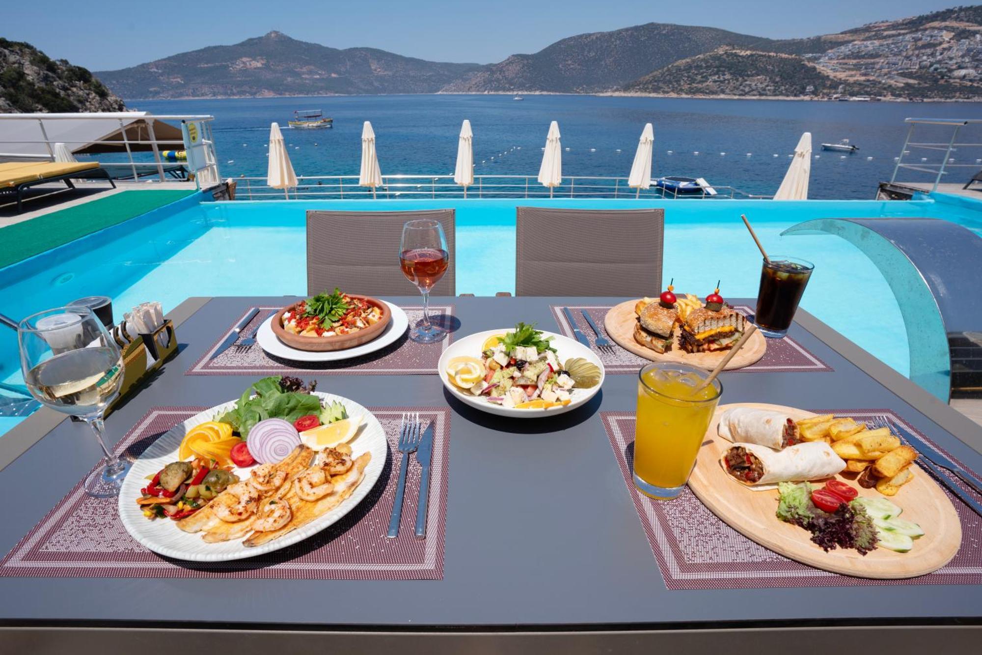 Greenbeach Hotel Kalkan Exterior photo